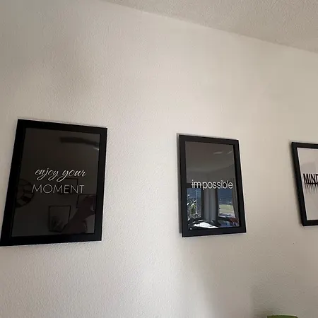 Tolle 2 Zimmerwohnung Mit Schoener Aussicht *