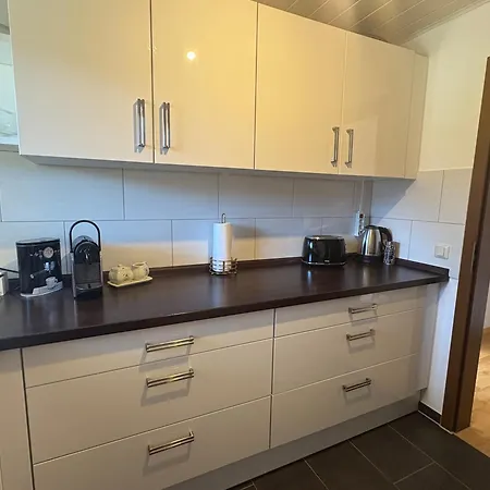 Tolle 2 Zimmerwohnung Mit Schoener Aussicht Апартаменты Хорб-ам-Неккар