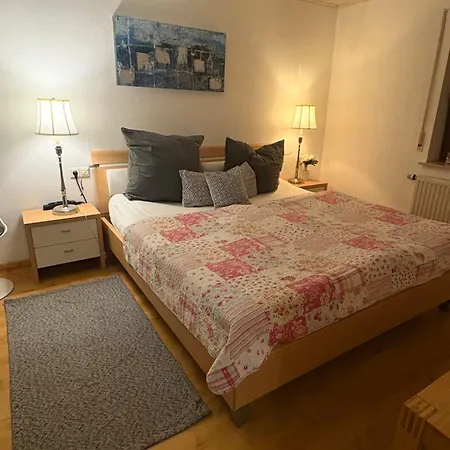 Tolle 2 Zimmerwohnung Mit Schoener Aussicht